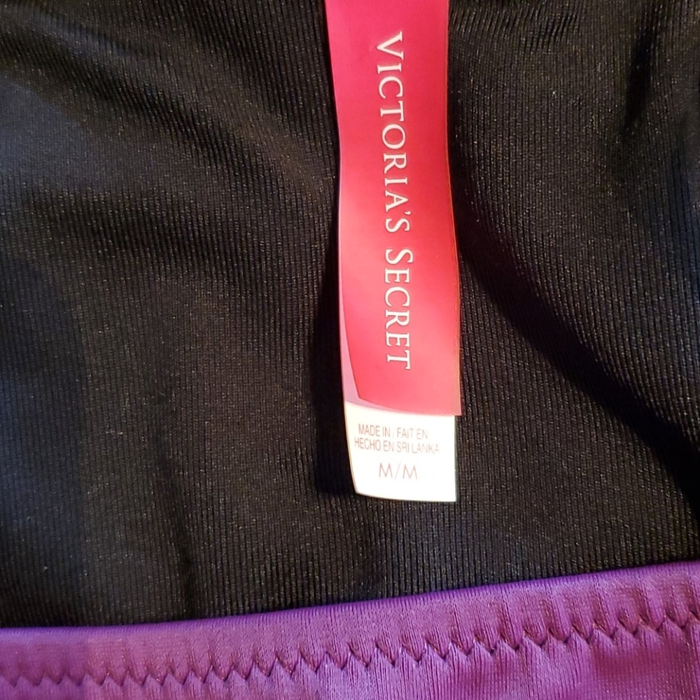 VS SWIMSUIT - Picture 2 of 4